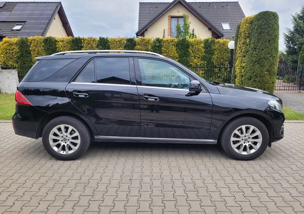 Mercedes-Benz GLE cena 113900 przebieg: 101500, rok produkcji 2017 z Gliwice małe 29